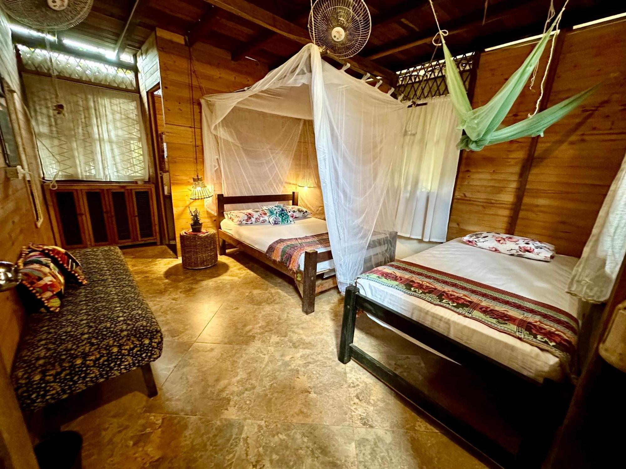 Bella Flor Hostel بالومينو المظهر الخارجي الصورة