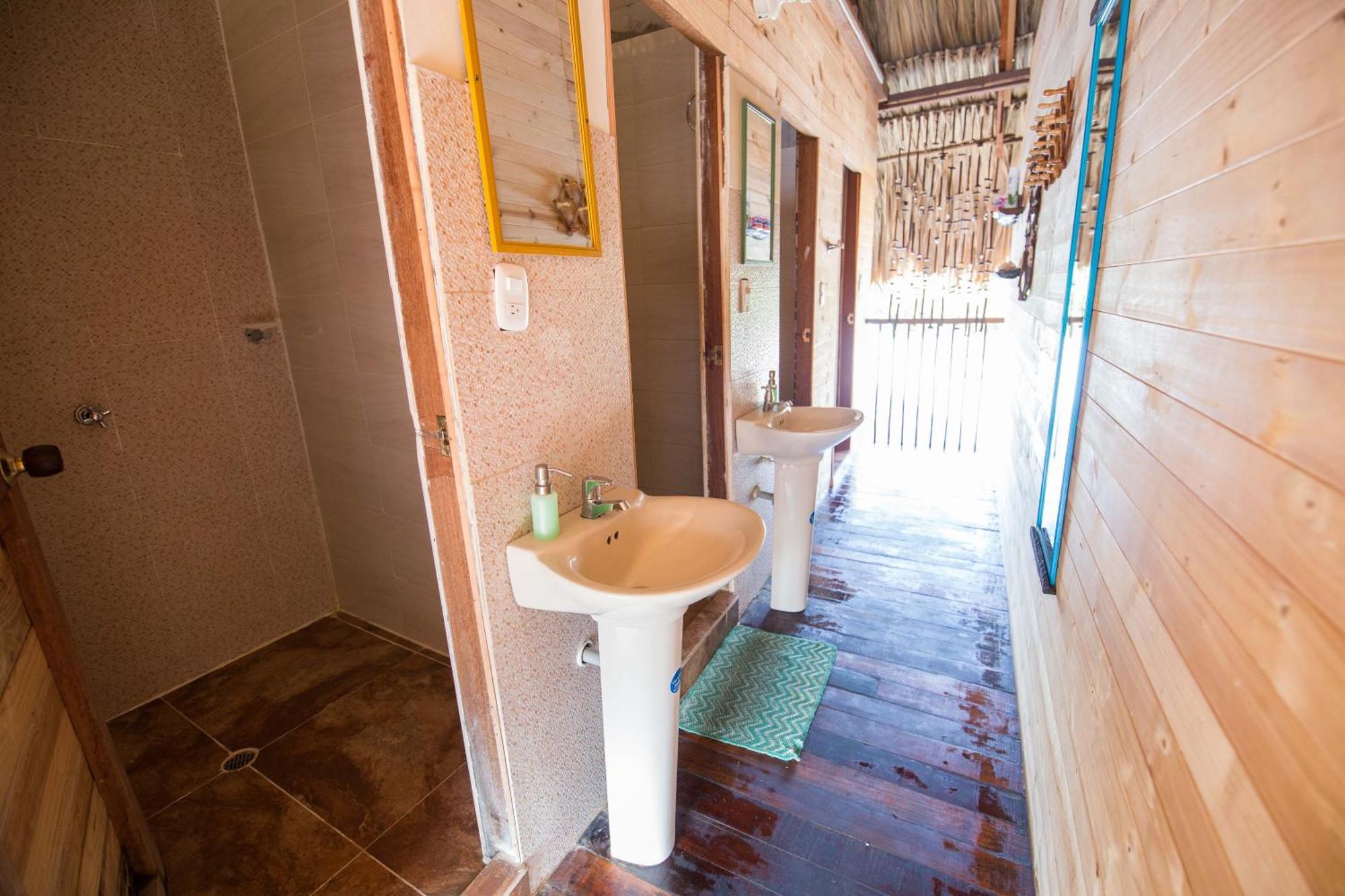 Bella Flor Hostel بالومينو المظهر الخارجي الصورة