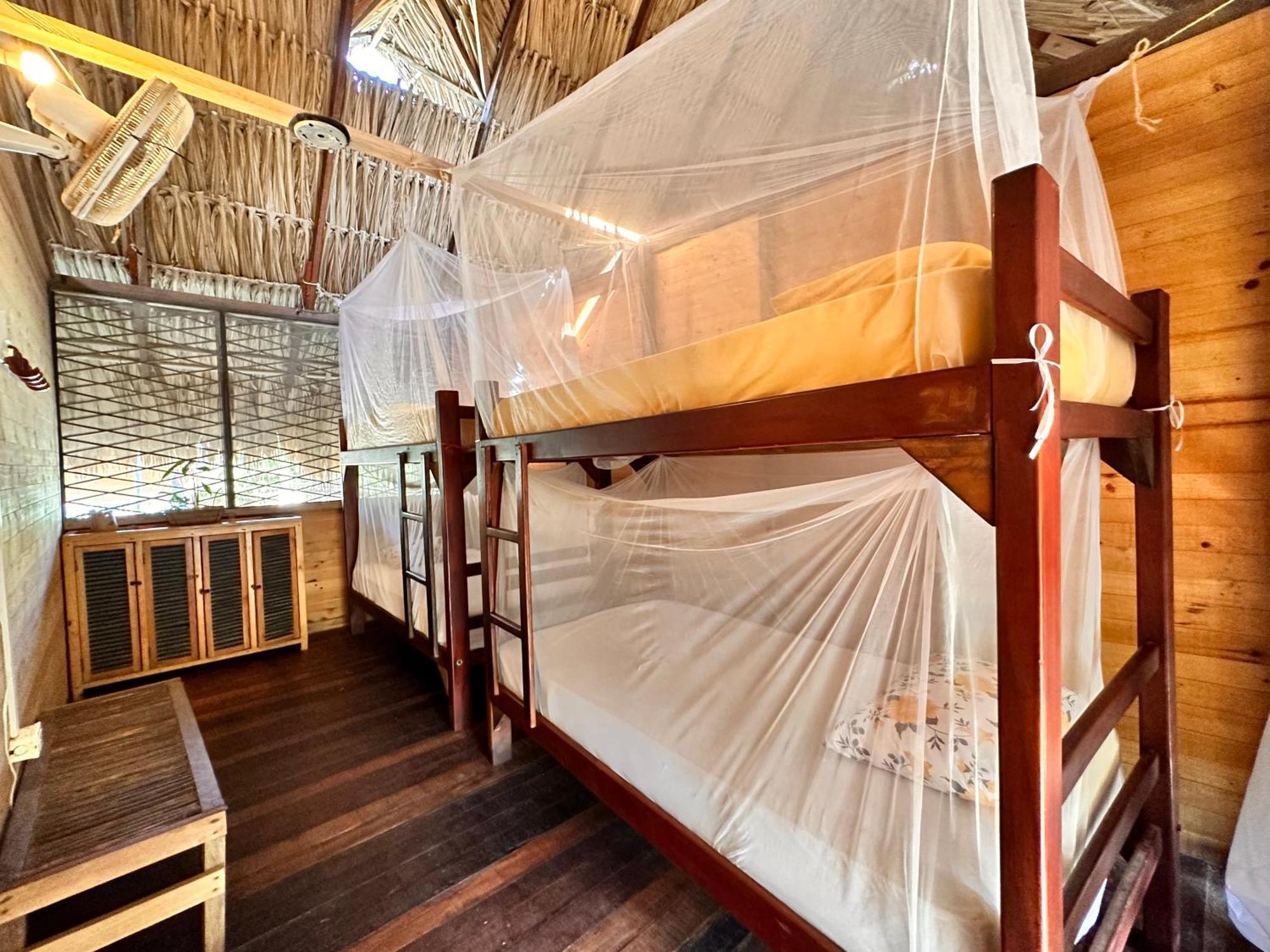 Bella Flor Hostel بالومينو المظهر الخارجي الصورة