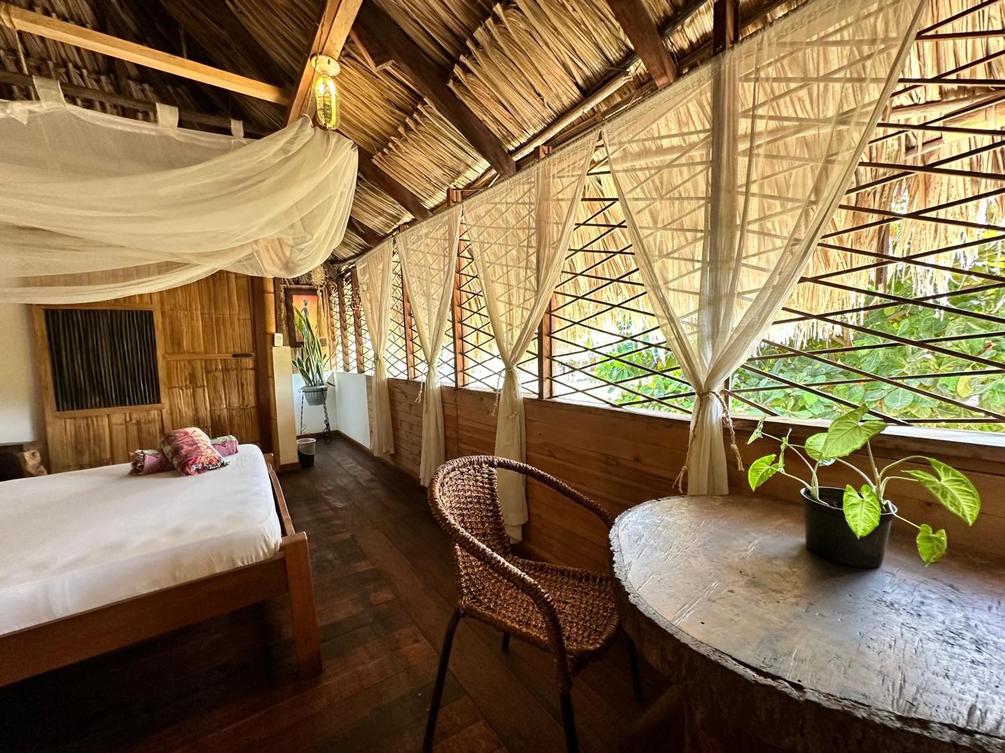 Bella Flor Hostel بالومينو المظهر الخارجي الصورة